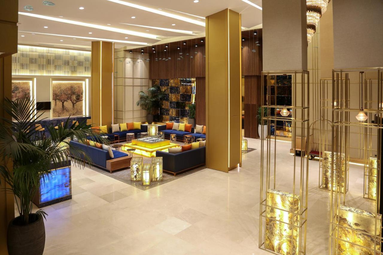 Oriental Palace By Agora Complex เตซา ภายนอก รูปภาพ