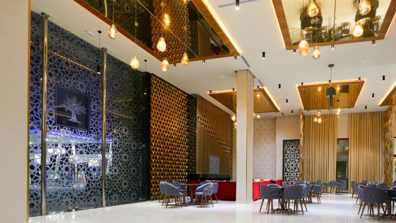 Oriental Palace By Agora Complex เตซา ภายนอก รูปภาพ